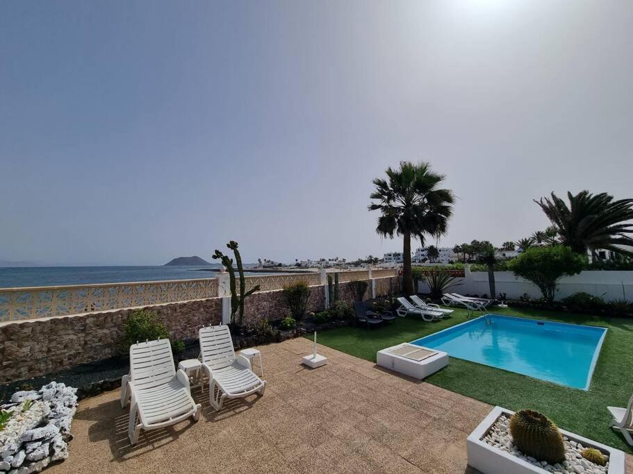 La Casa De Las Palomitas Corralejo Luaran gambar