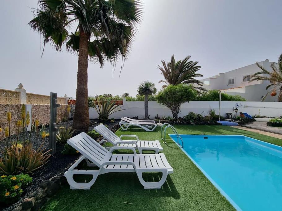 La Casa De Las Palomitas Corralejo Luaran gambar