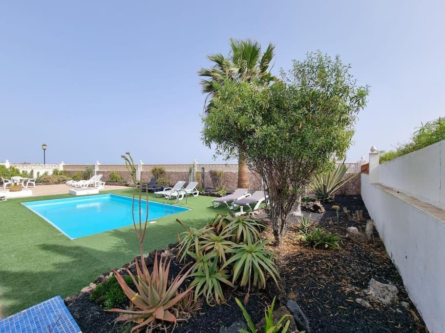 La Casa De Las Palomitas Corralejo Luaran gambar